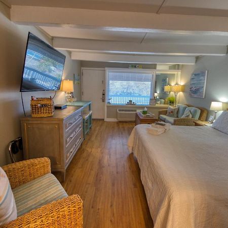 Waterway View Studio 2 W/ Pool, 1 Mile To Wrightsville Beach Wilmington Extérieur photo