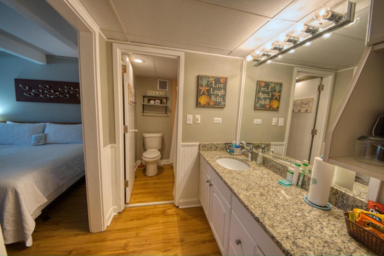 Waterway View Studio 2 W/ Pool, 1 Mile To Wrightsville Beach Wilmington Extérieur photo
